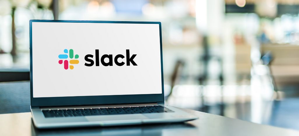 HubSpotをSlackと連携させると便利