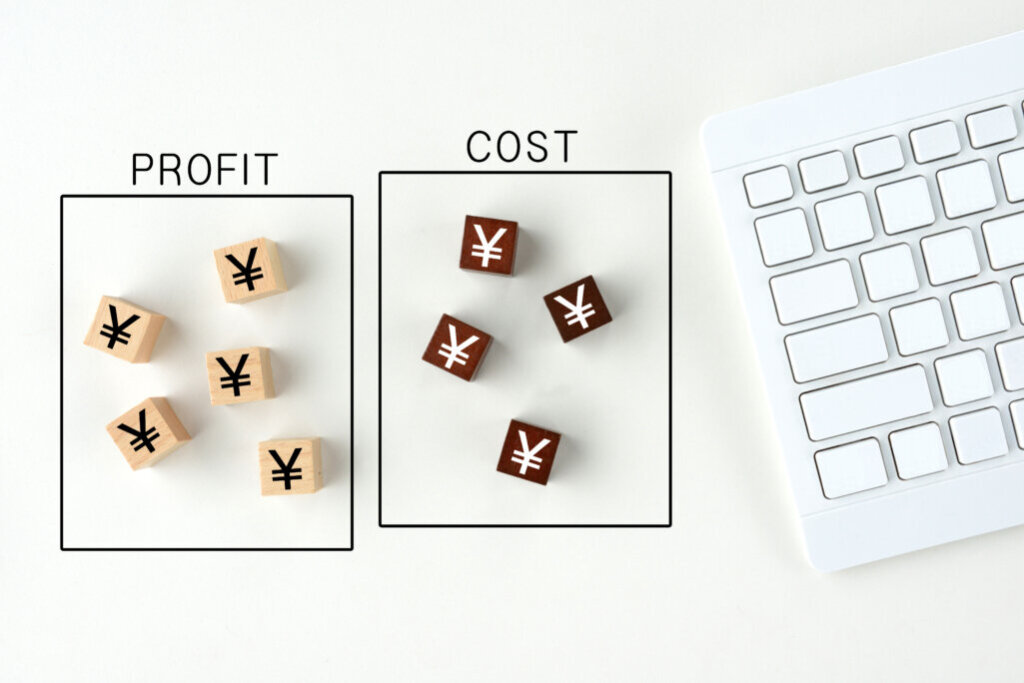 SEO対策を含むWeb制作の費用相場と投資対効果